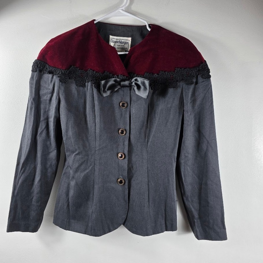 Donna MorganVintage Blazer Jacket‎ Burgundy Velvet Collar Black Lace Bow Size 10
